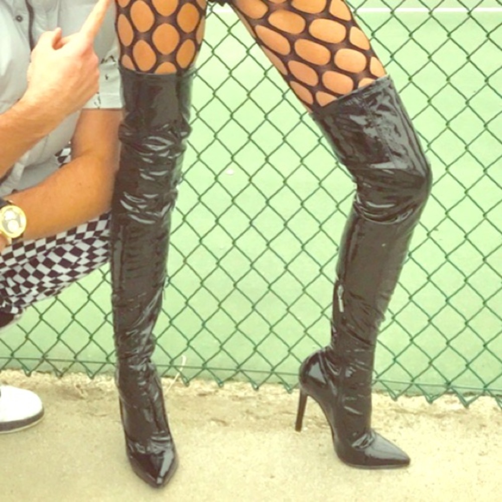 High Black Boots